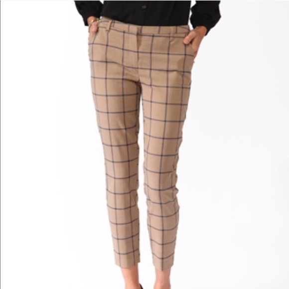 F21 essential grid pattern capris Sz 4 - Picture 2 of 7